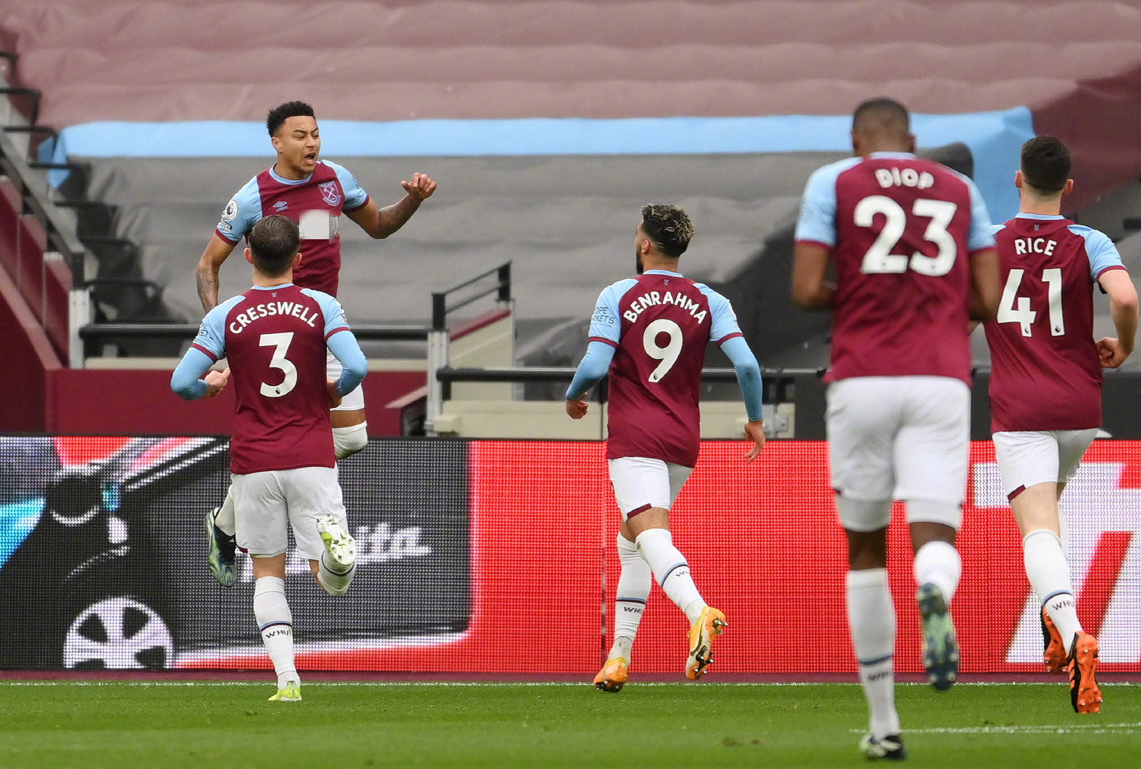 表现也是可 表现也是可